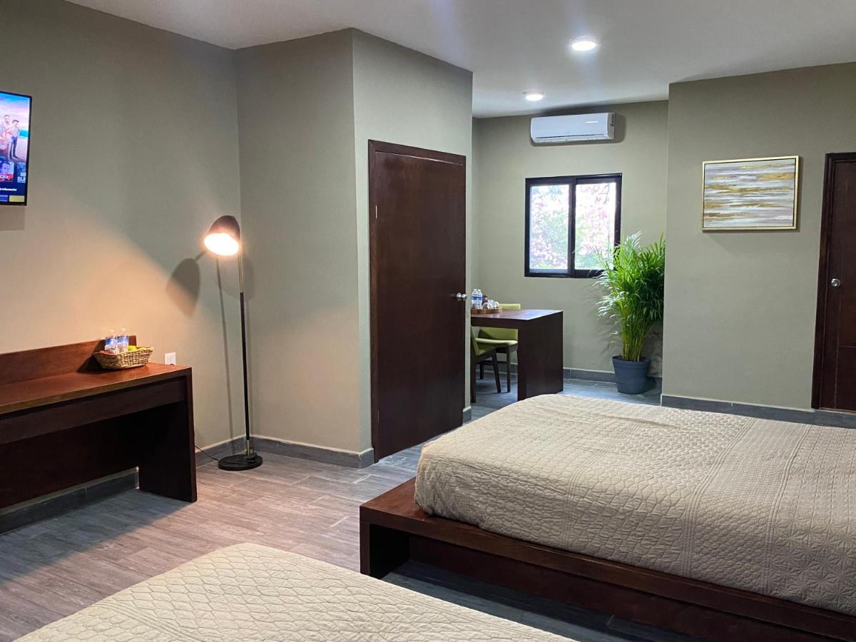Huasteca Em Suites Ciudad Valles Exterior photo